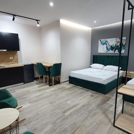 Guest House Tian & Hojz Δυρράχιο Εξωτερικό φωτογραφία