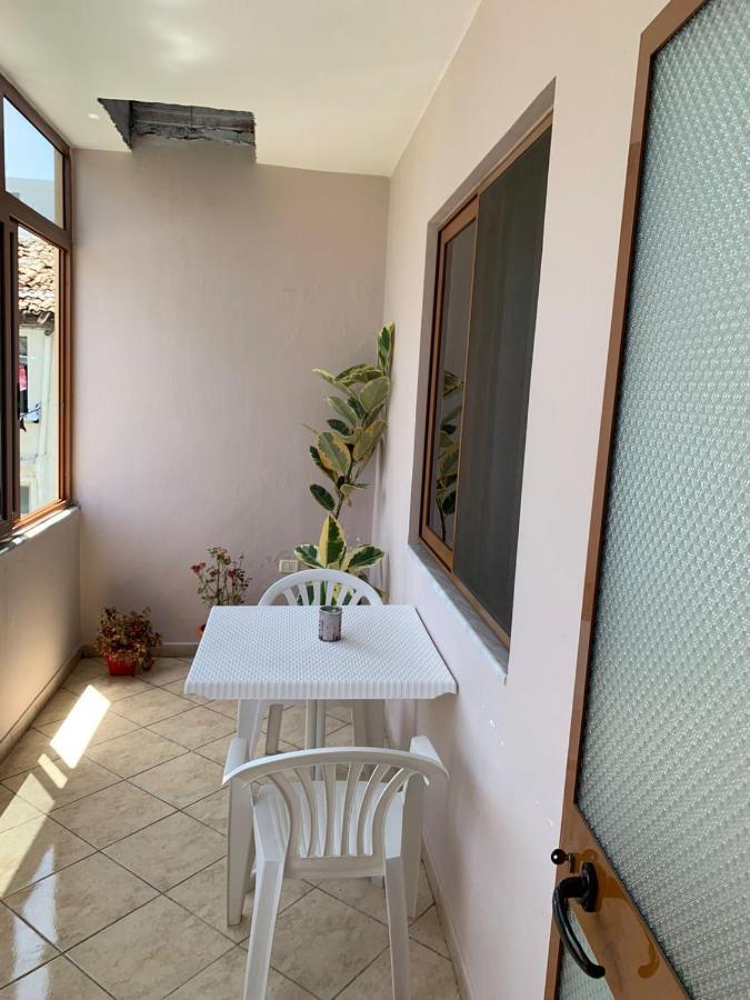 Guest House Tian & Hojz Δυρράχιο Εξωτερικό φωτογραφία