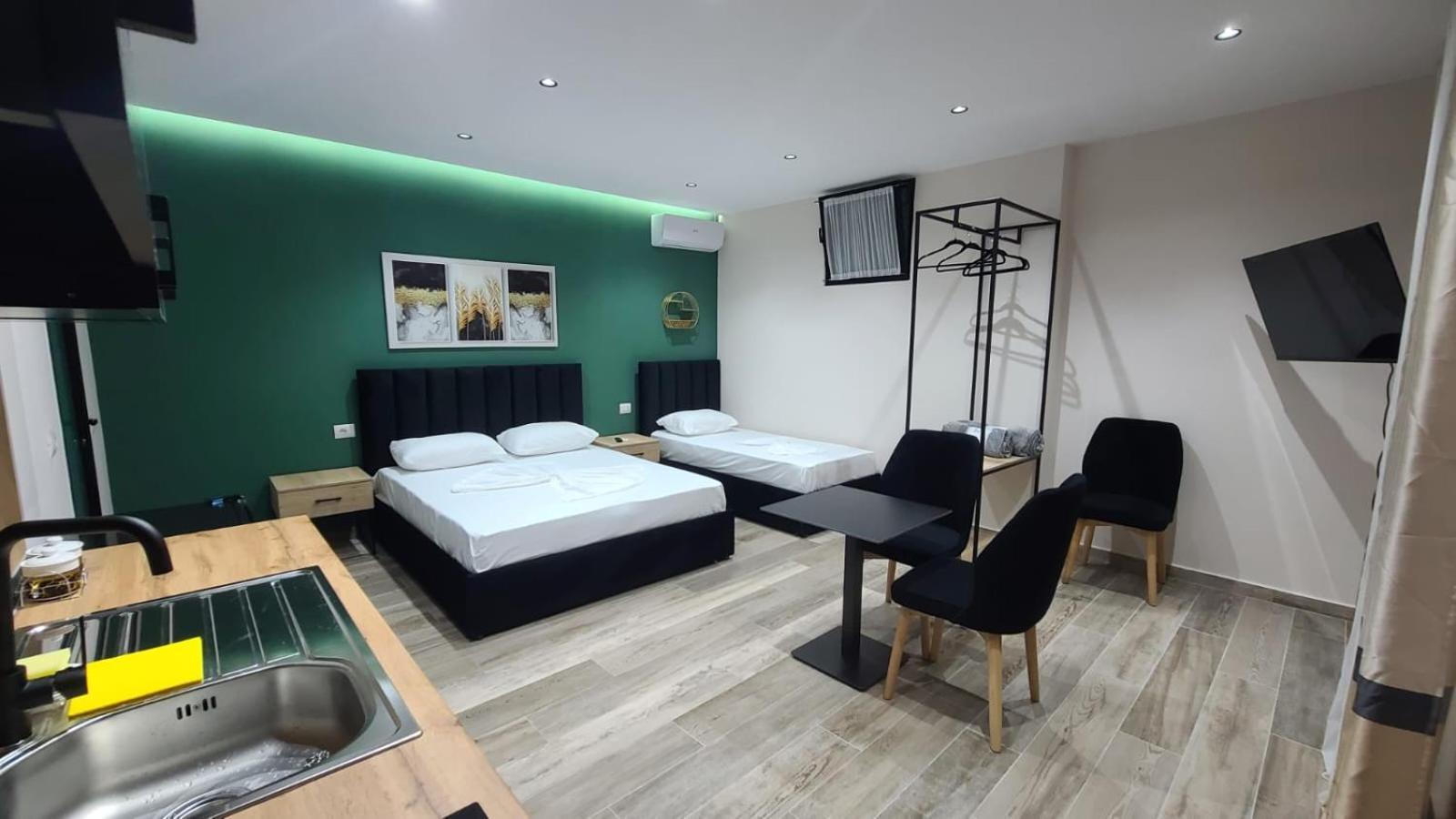 Guest House Tian & Hojz Δυρράχιο Εξωτερικό φωτογραφία