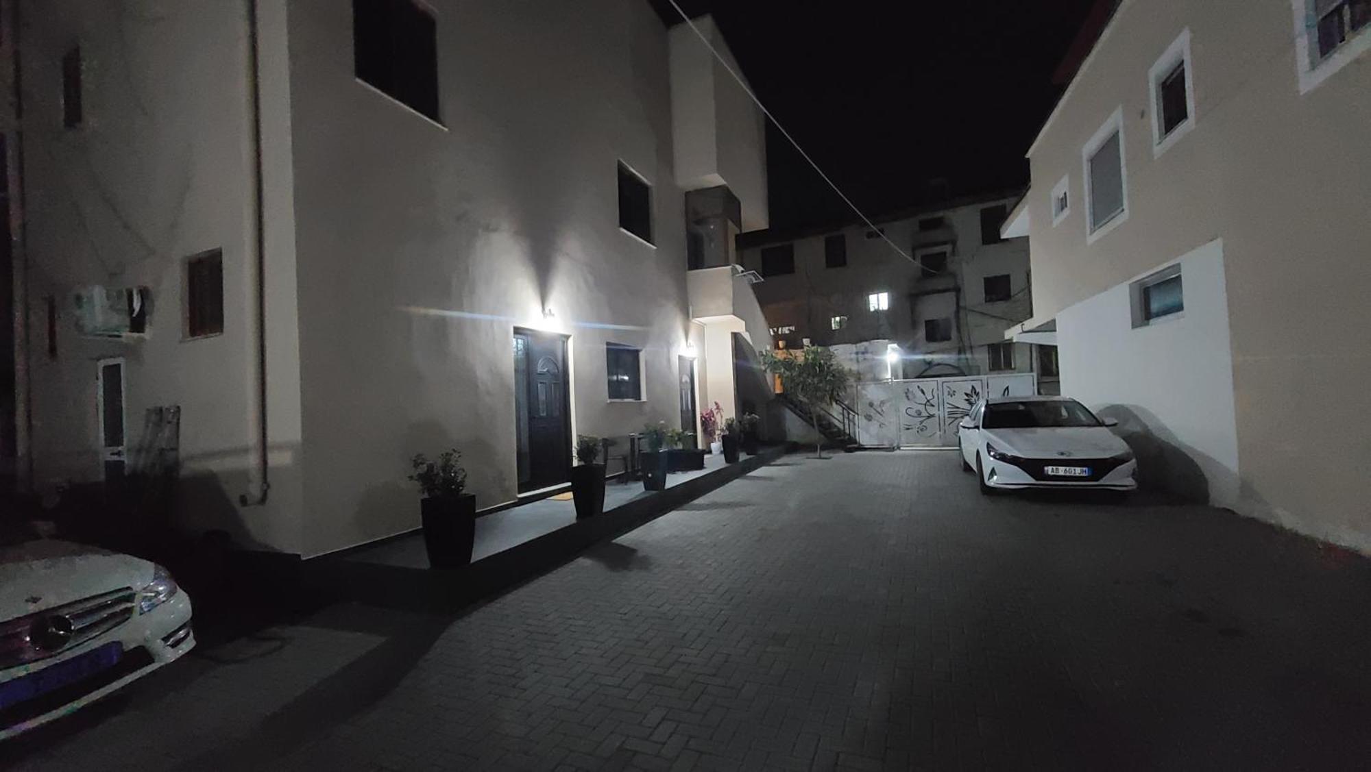 Guest House Tian & Hojz Δυρράχιο Εξωτερικό φωτογραφία